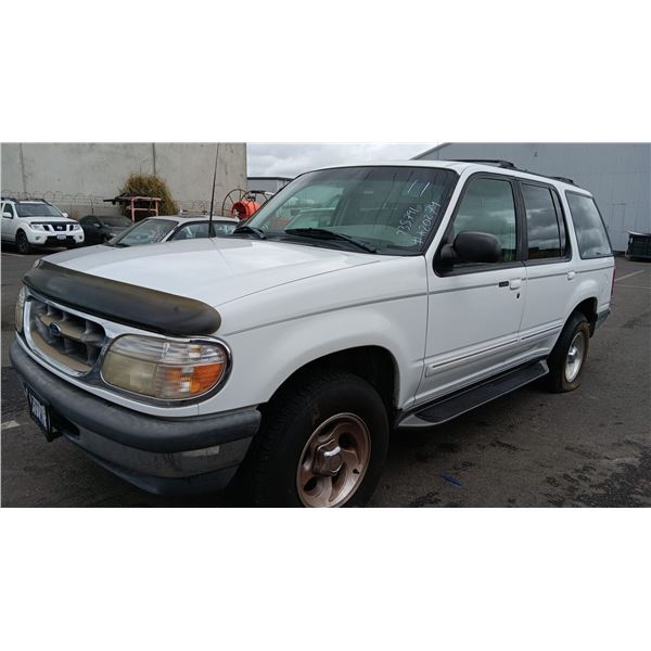 1998 Ford Explorer XL