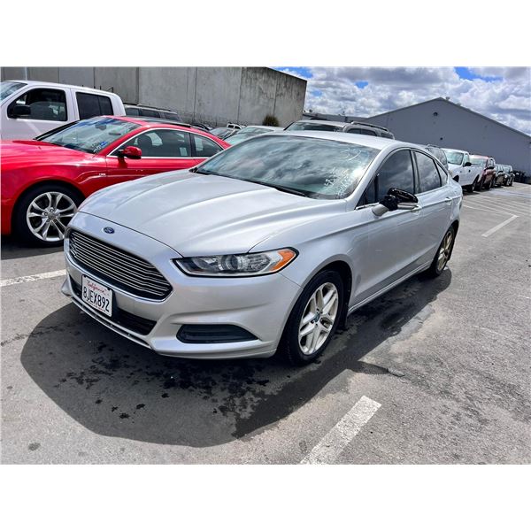 2013 Ford Fusion SE