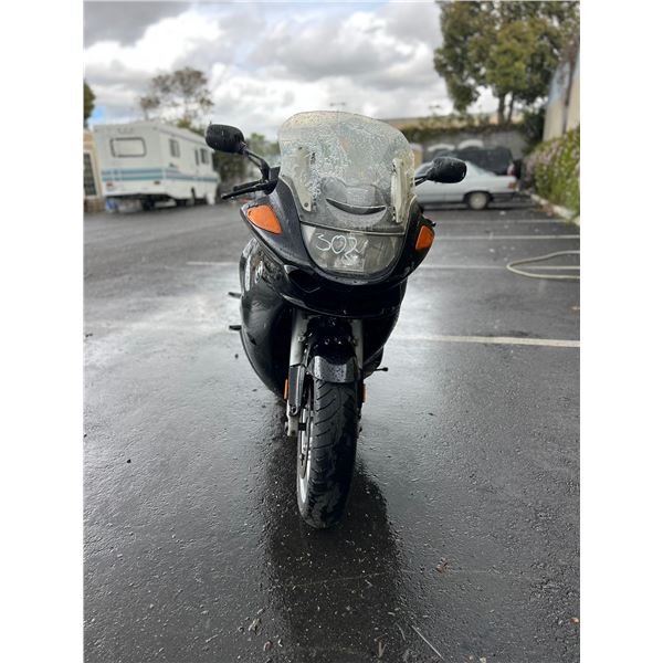 2002 BMW K