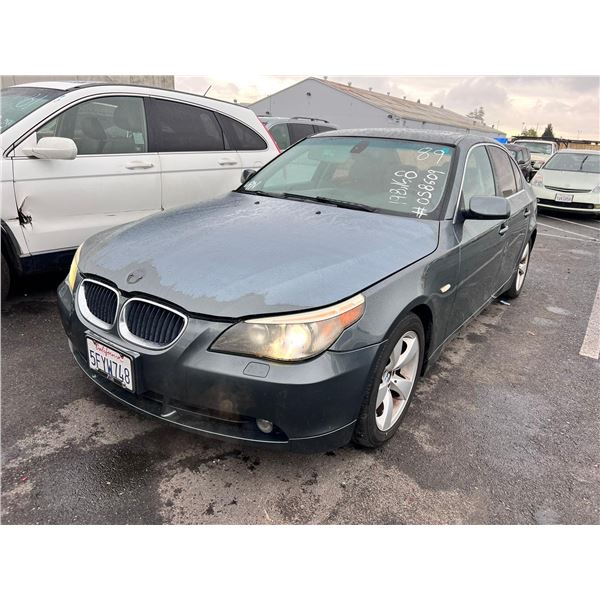 2004 BMW 5 Series 530i