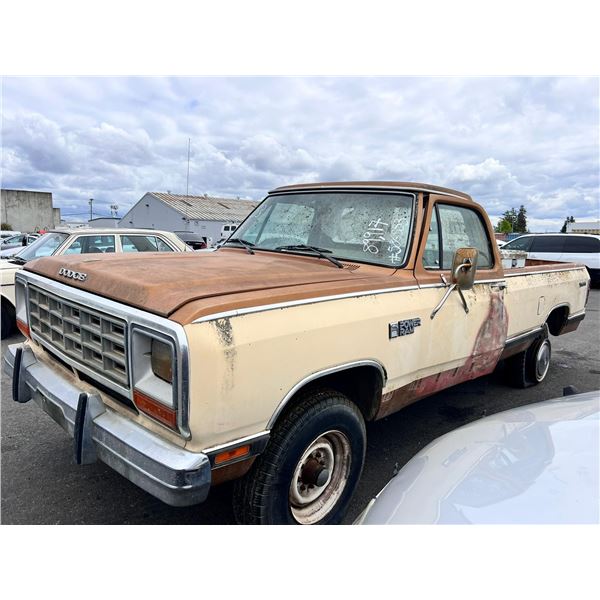 1985 Dodge RAM 350