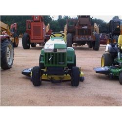 JOHN DEERE 320 MOWER