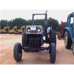 LONG 360 1563 FARM TRACTOR