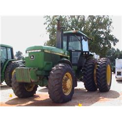 JOHN DEERE 4650 MFWD