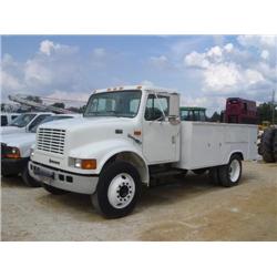 1998 INTERNATIONAL 4700 S/A SERVICE TRUCK