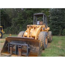 CASE 621B RUBBER TIRED LOADER