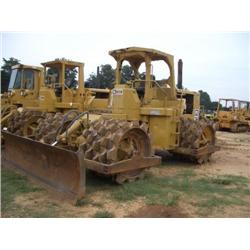 CAT 815 COMPACTOR