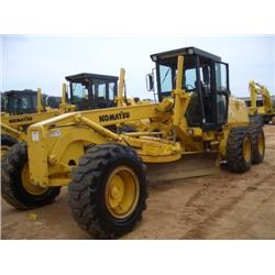 KOMATSU GD650A MOTOR GRADER