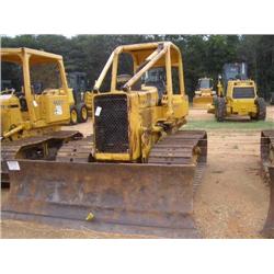 JOHN DEERE 450E CRAWLER TRACTOR