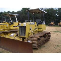 KOMATSU D31P CRAWLER TRACTOR