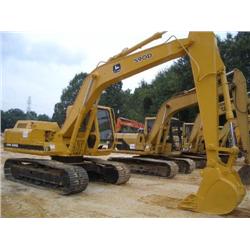 JOHN DEERE 590D HYDRAULIC EXCAVATOR