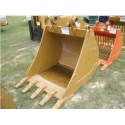 UNUSED 42" BUCKET FITS CASE 9040 & KOMATSU PC