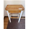 Image 1 : Small Wood Side Table