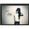 Image 1 : AMY WINEHOUSE SINGED PHOTOGRAPH 8X10 (RA COA)