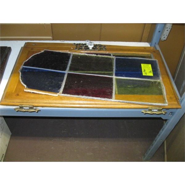 SET OF LEADED GLASS DOORS