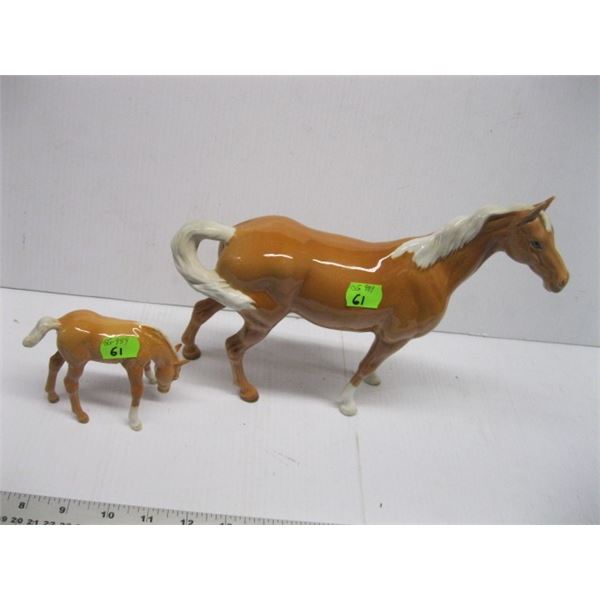 BESWICK HORSE & FOAL FIGURINES