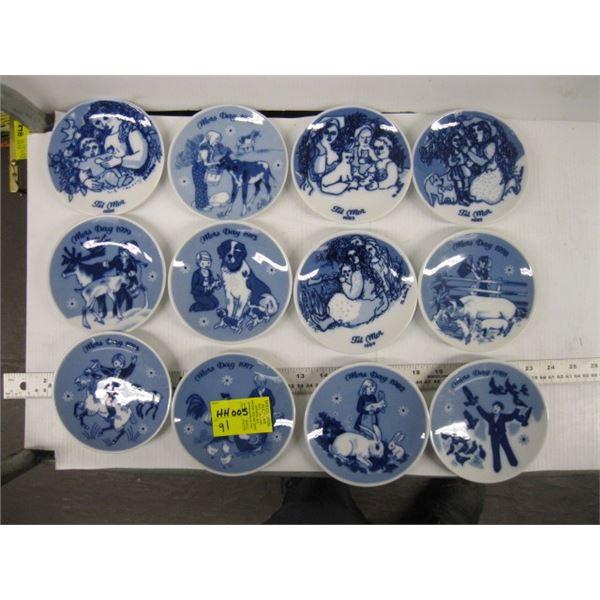 LG. LOT OF PORCELAIN SM. COLLECTOR PLATES