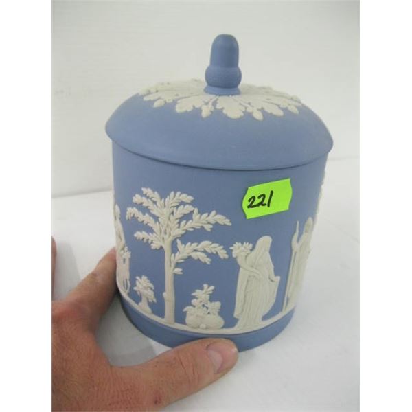 WEDGEWOOD BISCUIT JAR OR TOBACCO JAR