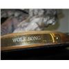 Image 2 : WOLF SONG SIGNED BUST W/WOLF & NATIVE #633/2500