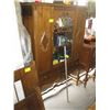 Image 1 : GLASS FRONT CHINA CABINET