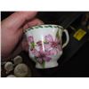 Image 2 : TEACUPS & SAUCERS