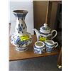 Image 1 : RIDGWAY IRONSTONE BLUE & WHITE DISHWARE: TEAPOT, CREAM & SUGAR & VASE
