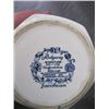 Image 2 : RIDGWAY IRONSTONE BLUE & WHITE DISHWARE: TEAPOT, CREAM & SUGAR & VASE