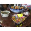 Image 1 : DECORATIVE ITEMS: BOWL, LIDDED ASIAN VASE, DISH, ETC.