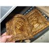 Image 2 : DECORATIVE RELIGIOUS PLAQUES & A CROSS