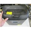 Image 1 : STAPLES SHREDDER
