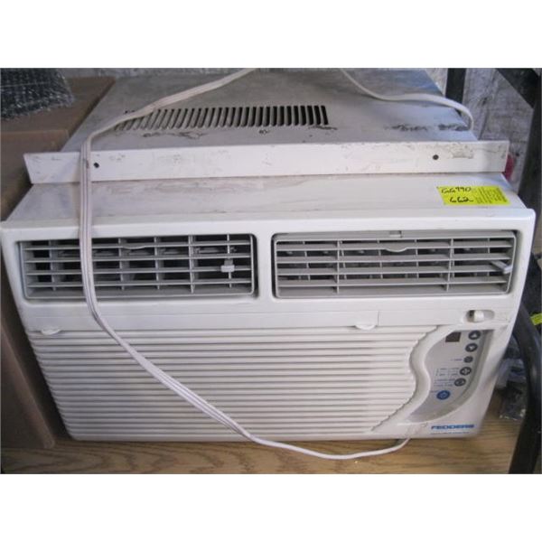 FEDDERS WINDOW MOUNT AIR CONDITIONER