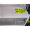 Image 2 : FEDDERS WINDOW MOUNT AIR CONDITIONER