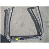 Image 2 : GOLF CART SUPPORT BARS
