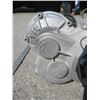 Image 2 : CLUB CAR DIFFERENTIAL W/AXLES