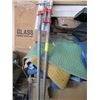 Image 2 : 2 LONG 6' WOOD CLAMPS & 2.5' WOOD CLAMP