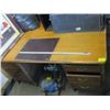Image 1 : LG. WOODEN DOUBLE PEDESTAL DESK
