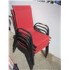 Image 1 : 4 STACKING PATIO CHAIRS