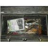 Image 2 : TOOLBOX & CONTENTS