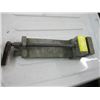 Image 1 : HOMEMADE BENCH VICE
