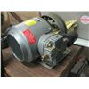 Image 2 : VACUUM PUMP