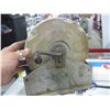 Image 2 : STONE SHARPENER