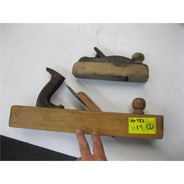 2 WOODEN WOOD PLANES