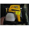 Image 1 : WAGONER AIRLESS PAINT SPRAYER