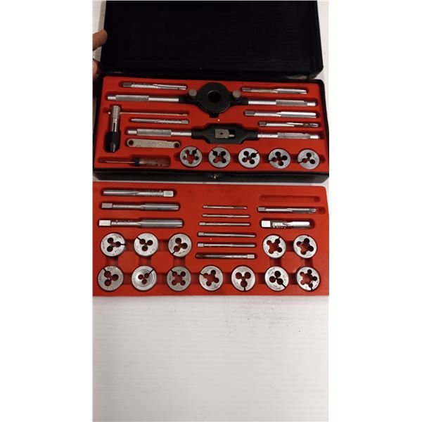 TAP & DIE SET