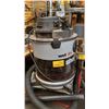 Image 1 : SM. SHOP VAC