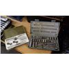 Image 1 : TAP & DIE SET & SM. 3/8" SOCKET SET, NO RATCHET