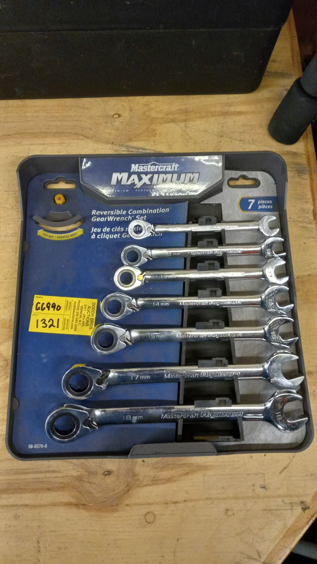 7 PIECE RATCHETING MASTERCRAFT MAXIMUM GEAR WRENCH SET