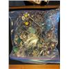 Image 2 : LG. BAG OF COSTUME JEWELLERY