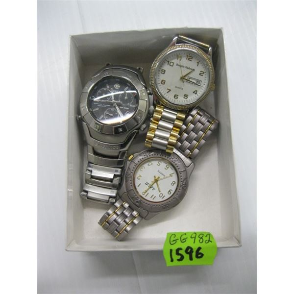 SM. BOX OF 3 WATCHES