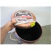 Image 2 : MUSCLE CAR PAIL STOOL